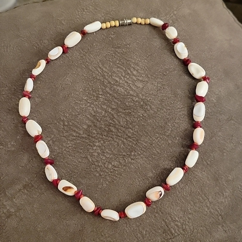 VTG Estate Coral Beaded Necklace